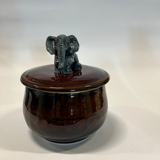 Available Elephant love